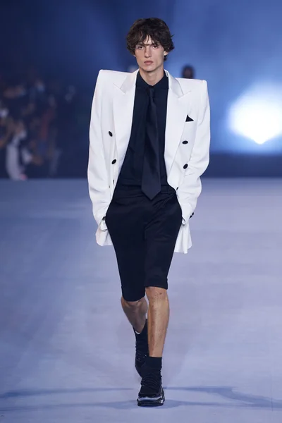 Look 170